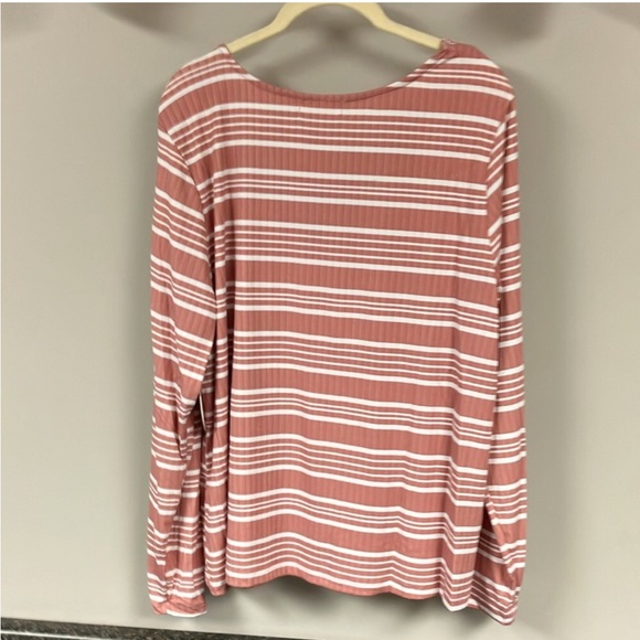 3/$15 ❤️ 1/1 Full circle striped shirt 2x long sleeve scoop neck - Picture 4 of 8